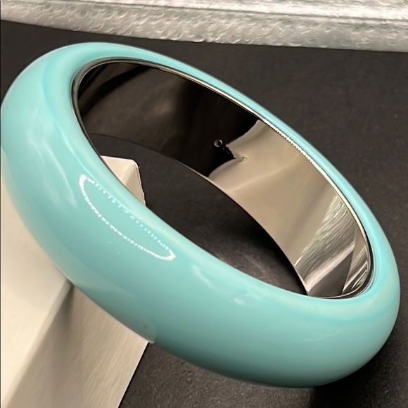 Vintage Monet blue enamel bracelet